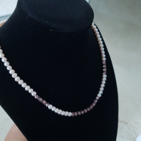 Pearl Necklace set - Picture 4 of 9